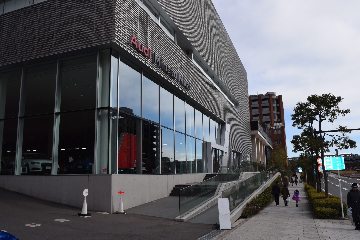 大人数貸切パーティー Audi Delight Cafe みなとみらい 神奈川県横浜 市中区のペットカフェ 飲食店 おでかけスポット ペットホームウェブ